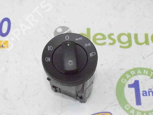 Forlygtekontakt SEAT EXEO ST (3R5) 2.0 TDI (170 hp) 1932308