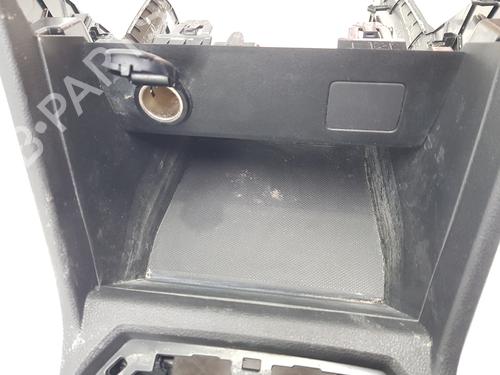 Console central DACIA SANDERO III 1.0 TCe 100 ECO-G | BP32374785I22 