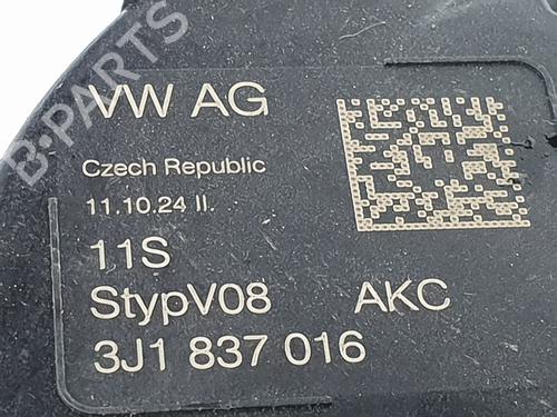 Front right lock VW GOLF VIII (CD1, DA1) 1.5 eTSI | BP29723360C97 
