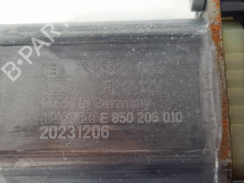 Right front window motor SEAT IBIZA V (KJ1, KJG) 1.0 MPi | BP28355726E20 