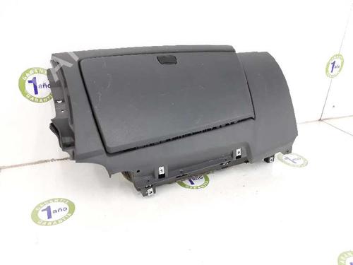 Glove box BMW 1 (E87) 118 d | BP756312C95 