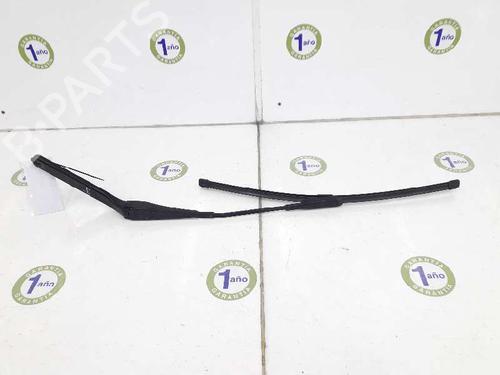 Used Front windshield wiper arm BMW 1 (E87) 120 d (163 hp) 4648794