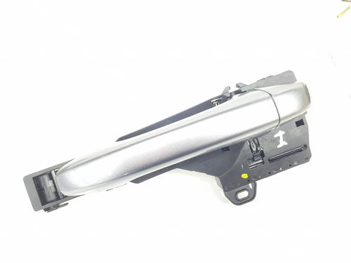 Used Front left exterior door handle Front left exterior door handle RENAULT ARKANA I (LCM_, LDN_) [2019-2026] 34699137 34699137