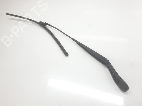 front-windshield-wiper-arm-ford-transit-custom-v362-bus-f3-2012-36670462 main image