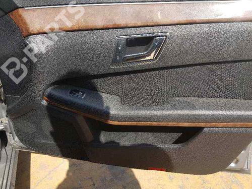 Front right exterior door handle MERCEDES-BENZ E-CLASS (W212) E 220 CDI / BlueTEC (212.001, 212.002) | BP7190675C129  - Image 18