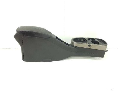 Used Armrest / Center console SEAT TOLEDO III (5P2) 1.9 TDI (105 hp) 7153135