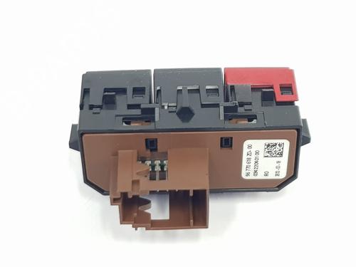 Switch PEUGEOT 508 SW I (8E_) 2.0 HDi RXH Hybrid4 | BP11814247I30 