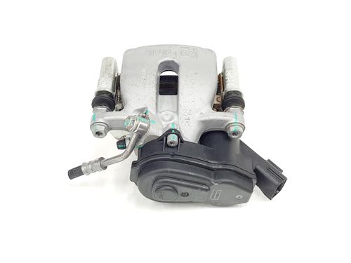 right-rear-brake-caliper-renault-arkana-i-lcm_-ldn_-2019-34211439 main image