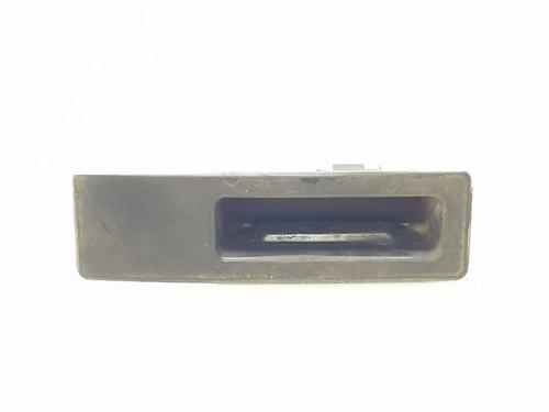 Used Tailgate handle BMW 3 (F30, F80) 318 d (143 hp) 22757549