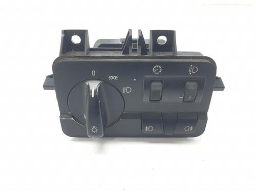 Used Headlight switch BMW 3 (E46) 320 d (136 hp) 20190692