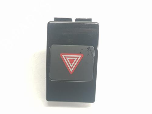 Bouton de warning AUDI A6 C7 (4G2, 4GC) 2.0 TDI (190 hp) 31855806