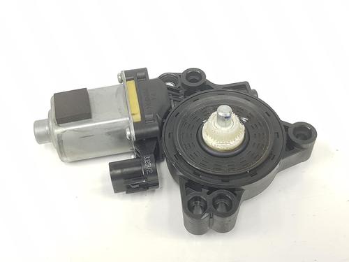 Used Right rear window motor HYUNDAI i30 (GD) 1.4 CRDi (90 hp) 10703137
