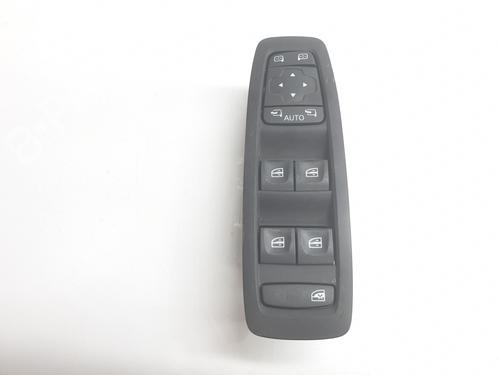 Used Left front window switch Left front window switch RENAULT MEGANE IV Grandtour (K9A/M/N_) [2016-2026] 32518026 32518026