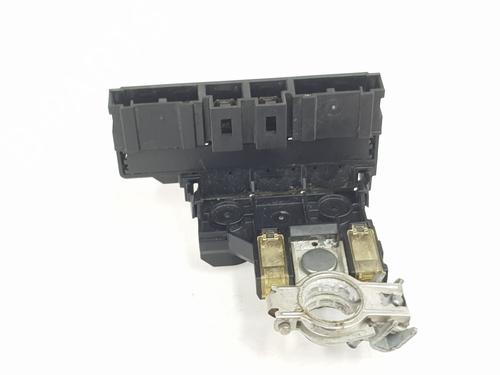 Used Fuse box Fuse box 37471839 37471839