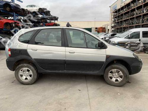 Zamek klapy tylnej / bagażnika RENAULT SCÉNIC I MPV (JA0/1_, FA0_) 1.9 dCi RX4 | BP4738726C101 