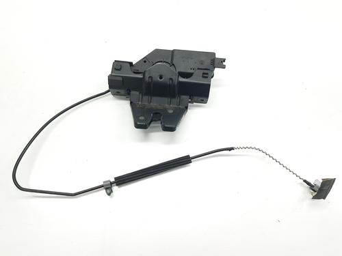 Bagklap lås BMW 1 Coupe (E82) 120 d (177 hp) 31346239