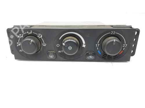 Used Climate control MITSUBISHI PAJERO III (V7_W, V6_W) 3.2 Di-D (V68W, V78W) (165 hp) 8290881