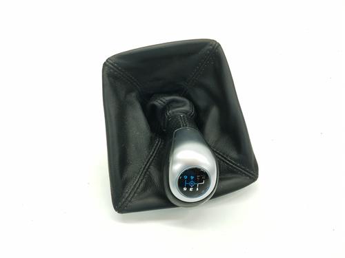 Used Shift knob MERCEDES-BENZ GLA-CLASS (X156) GLA 200 CDI / d (156.908) (136 hp) 20198356