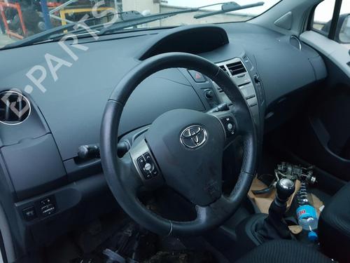 Commande retroviseurs TOYOTA YARIS (_P9_) 1.33 VVT-i (NSP90_, NSP90R) | BP13232726I25 