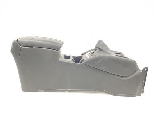 Used Armrest / Center console NISSAN X-TRAIL III (T32_, T32R, T32RR) [2013-2026]  32454927