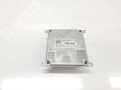 Used Xenon ballast Xenon ballast VW GOLF VII (5G1, BQ1, BE1, BE2) 2.0 TDI (150 hp) 10334751 10334751