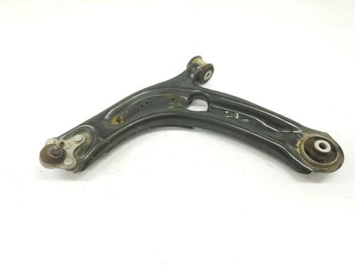 Draagarm links voor VW PASSAT B8 Variant (3G5, CB5) 2.0 TDI (150 hp) 13216907