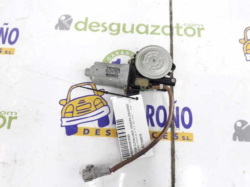 Used Left rear window motor TOYOTA LAND CRUISER 90 (_J9_) 3.0 TD (KZJ90_, KZJ95_, KZJ90R, KZJ95R, KZJ90W, KZJ95W) (125 hp) 2686544