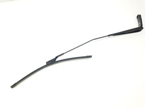 Used Front windshield wiper arm SEAT LEON (KL1, KLG) 1.5 eTSI (150 hp) 28826149