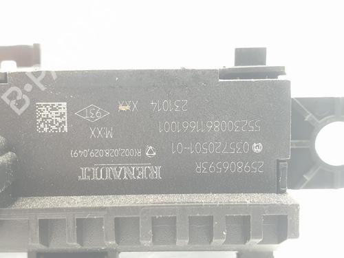 Switch PEUGEOT 5008 (0U_, 0E_) 1.6 HDi | BP17766593I30 