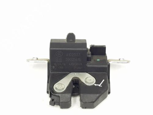 Bagklap lås OPEL CORSA E (X15) 1.3 CDTI (08, 68) 39021416  | 39021416  |
