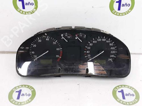 Used Instrument cluster VW PASSAT B5 (3B2) 1.8 T (150 hp) 3383299