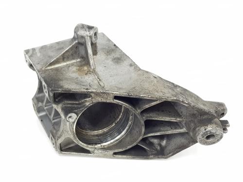 Used Engine mount MERCEDES-BENZ VITO / MIXTO Van (W639) 111 CDI (639.601, 639.603) (116 hp) 28502741