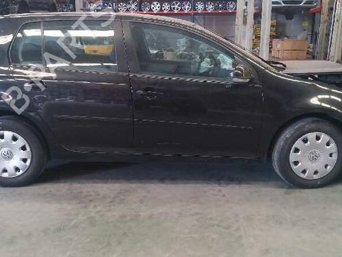 Venstre bak utvendig håndtak VW GOLF V (1K1) 1.9 TDI | BP1641500C130 