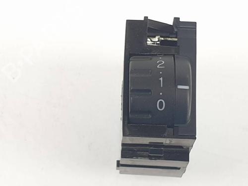 switch-byd-t3-2014-38930175 main image
