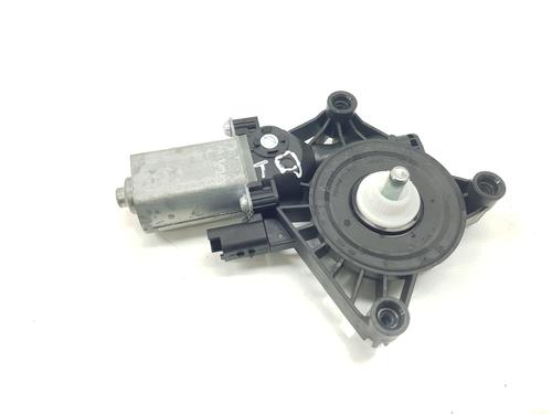 Moteur de lève-vitre arrière droit OPEL ASTRA L Sports Tourer (O5) 1.2 (FRHNPJ) (110 hp) 24586162