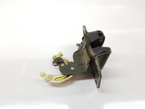 Tailgate lock HYUNDAI SANTA FÉ I (SM) 2.0 CRDi 4x4 | BP17904351C101 