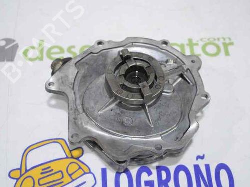 Used Vacuum pump MERCEDES-BENZ E-CLASS (W210) E 300 Turbo-D (210.025) (177 hp) 1657087