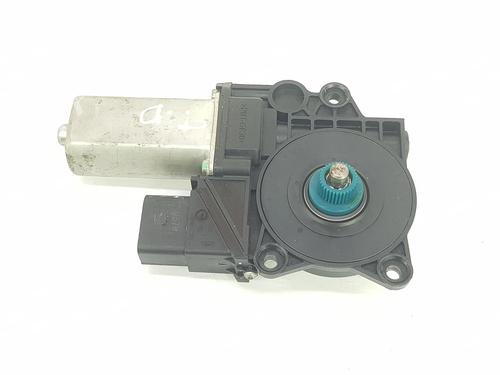 Used Right rear window motor BMW 3 Touring (E91) 320 d (177 hp) 8250797