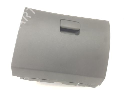 Used Glove box MERCEDES-BENZ A-CLASS (W176) A 200 CDI / d (176.008) (136 hp) 20189904