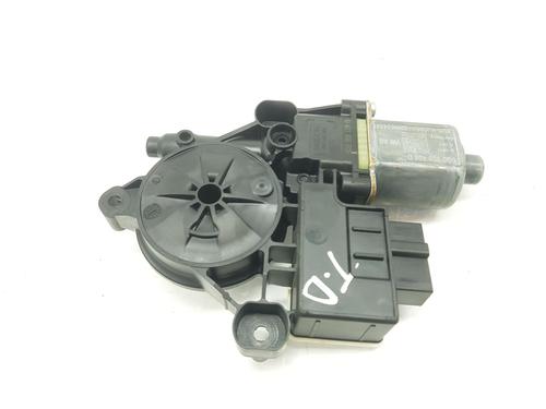 Used Right rear window motor SEAT ARONA (KJ7, KJP) 1.0 TGi (90 hp) 15559381
