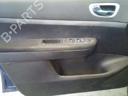 Right front window switch PEUGEOT 307 Break (3E) 1.6 HDi 110 | BP1366026I26 
