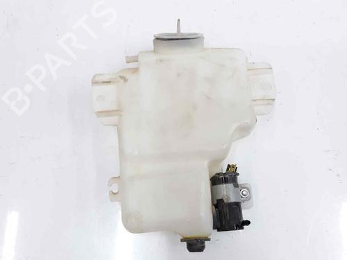 Used Windscreen washer tank MITSUBISHI PAJERO IV (V8_W, V9_W) 3.2 DI-D (V88W, V98W) (160 hp) 7418498