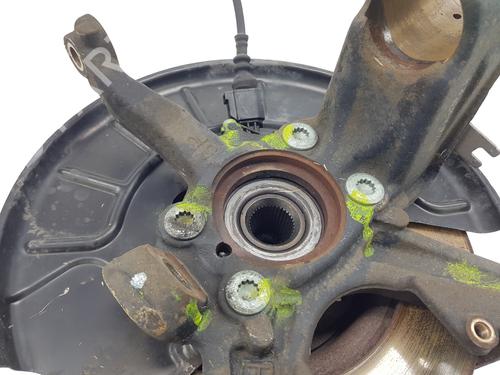 Left front steering knuckle SEAT LEON (1P1) 1.9 TDI | BP25881359M25