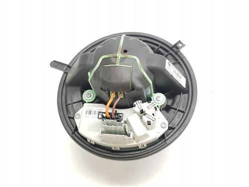 Used Heater blower motor Heater blower motor BMW X1 (E84) xDrive 18 d (143 hp) 39106655 39106655