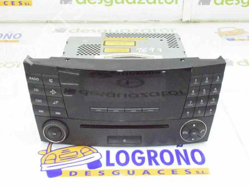 Used Radio MERCEDES-BENZ E-CLASS (W211) E 220 CDI (211.006) (150 hp) 1483488