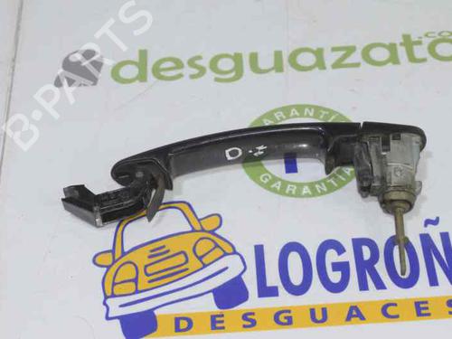 Front left exterior door handle SEAT LEON (1M1) 1.6 16 V | BP1638567C128 