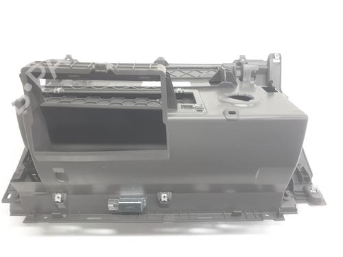 Handskerum VW CRAFTER Van (SY_, SX_) 2.0 TDI FWD (SYB, SYC, SYD) | BP31343807C95