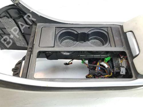 Armrest / Center console LAND ROVER RANGE ROVER SPORT I (L320) 3.6 D 4x4 | BP7464297I20 