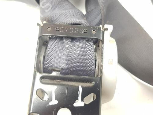 Rear left seatbelt TOYOTA LAND CRUISER 90 (_J9_) 3.0 TD (KZJ90_, KZJ95_, KZJ90R, KZJ95R, KZJ90W, KZJ95W) | BP13574237I29 