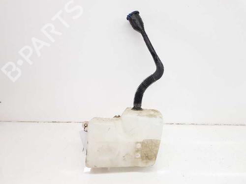 Used Windscreen washer tank LAND ROVER RANGE ROVER SPORT I (L320) 2.7 D 4x4 (190 hp) 7418410